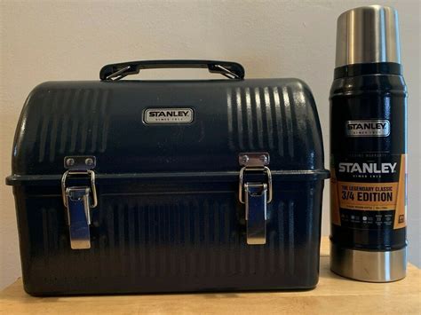 stanley lunch box with thermos